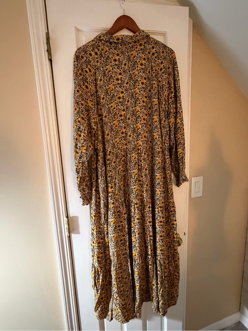 NATURAL LIFE Sunflower Floral Button-Front Maxi Dress - Picture 5 of 7